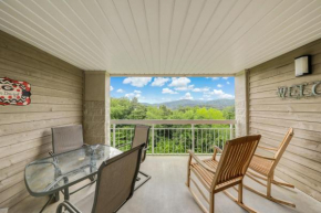 LeConte View Retreat Whispering Pines 454